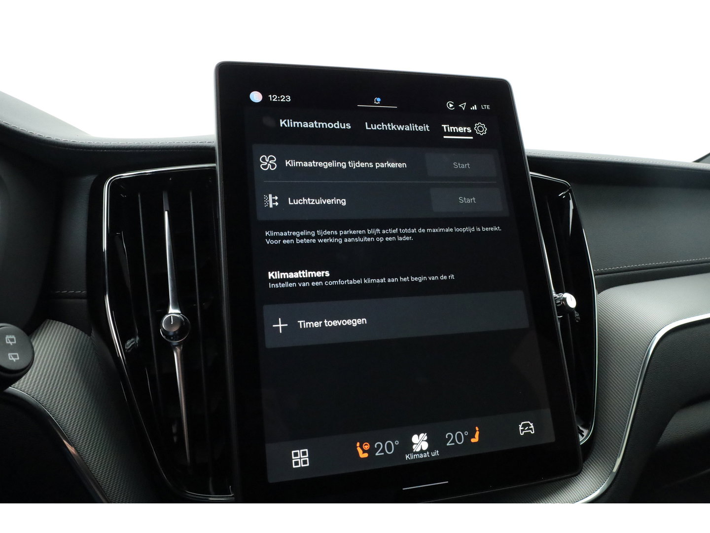 Volvo XC60 2.0 T8 Plug-in hybrid AWD Ultra Black Edition | Facelift 2026 | Pano-dak | H&K Audio | Head up | Gelaagd Glas | Blis | ACC | 360 camera |