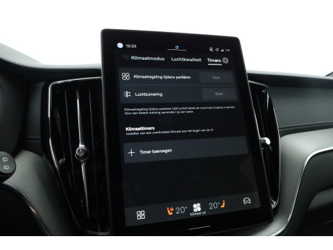 Volvo XC60 2.0 T8 Plug-in hybrid AWD Ultra Black Edition | Facelift 2026 | Pano-dak | H&K Audio | Head up | Gelaagd Glas | Blis | ACC | 360 camera |