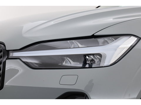 Volvo XC60 2.0 T8 Plug-in hybrid AWD Ultra Black Edition | Facelift 2026 | Pano-dak | H&K Audio | Head up | Gelaagd Glas | Blis | ACC | 360 camera |
