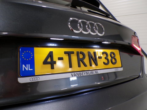 Audi A3 Sportback 1.4 TFSI 150PK S-Line "Origineel NL!" Automaat! 2x S-Line Xenon-LED Sportstoelen Navigatie Bluetooth 18"Velgen