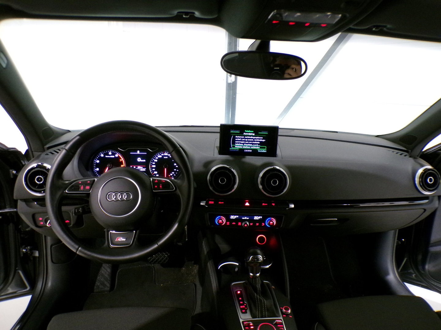 Audi A3 Sportback 1.4 TFSI 150PK S-Line "Origineel NL!" Automaat! 2x S-Line Xenon-LED Sportstoelen Navigatie Bluetooth 18"Velgen
