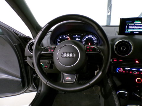 Audi A3 Sportback 1.4 TFSI 150PK S-Line "Origineel NL!" Automaat! 2x S-Line Xenon-LED Sportstoelen Navigatie Bluetooth 18"Velgen