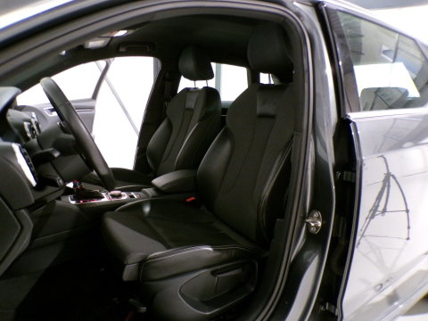 Audi A3 Sportback 1.4 TFSI 150PK S-Line "Origineel NL!" Automaat! 2x S-Line Xenon-LED Sportstoelen Navigatie Bluetooth 18"Velgen