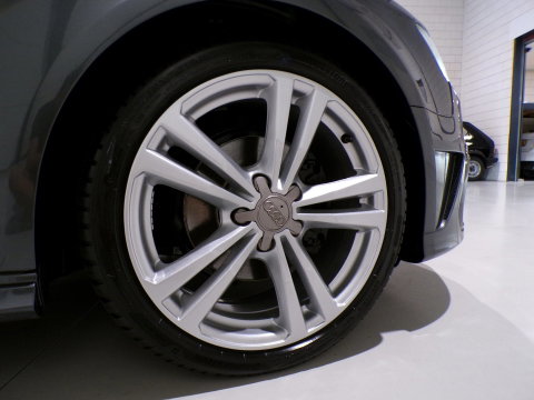 Audi A3 Sportback 1.4 TFSI 150PK S-Line "Origineel NL!" Automaat! 2x S-Line Xenon-LED Sportstoelen Navigatie Bluetooth 18"Velgen