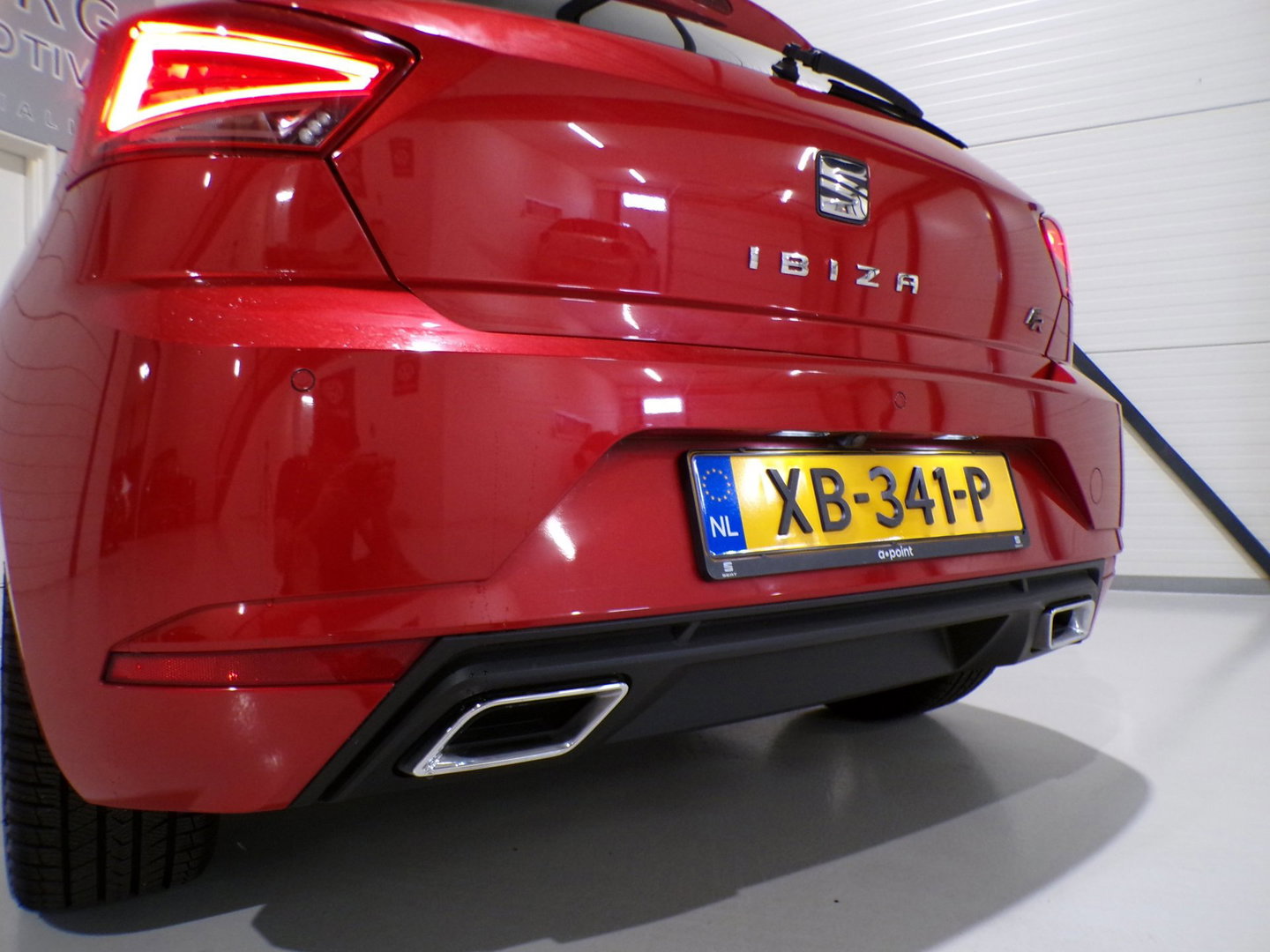 SEAT Ibiza 1.0 TSI FR Business Intense "Origineel NL!" Pano Apple-Carplay Beats Full-LED Camera Parkeersensoren Keyless 18"Velgen