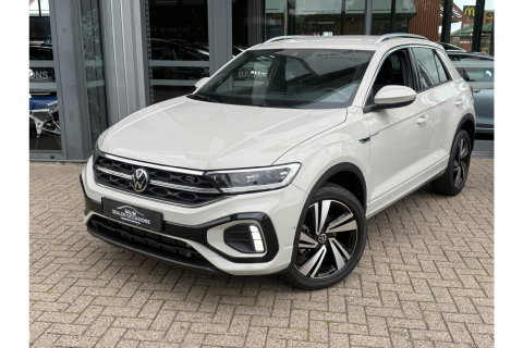 Volkswagen T-Roc 1.5 TSI R-LINE BUSINESS 150PK AUTOMAAT WINTERPACK CARPLAY