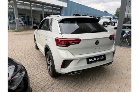 Volkswagen T-Roc 1.5 TSI R-LINE BUSINESS 150PK AUTOMAAT WINTERPACK CARPLAY