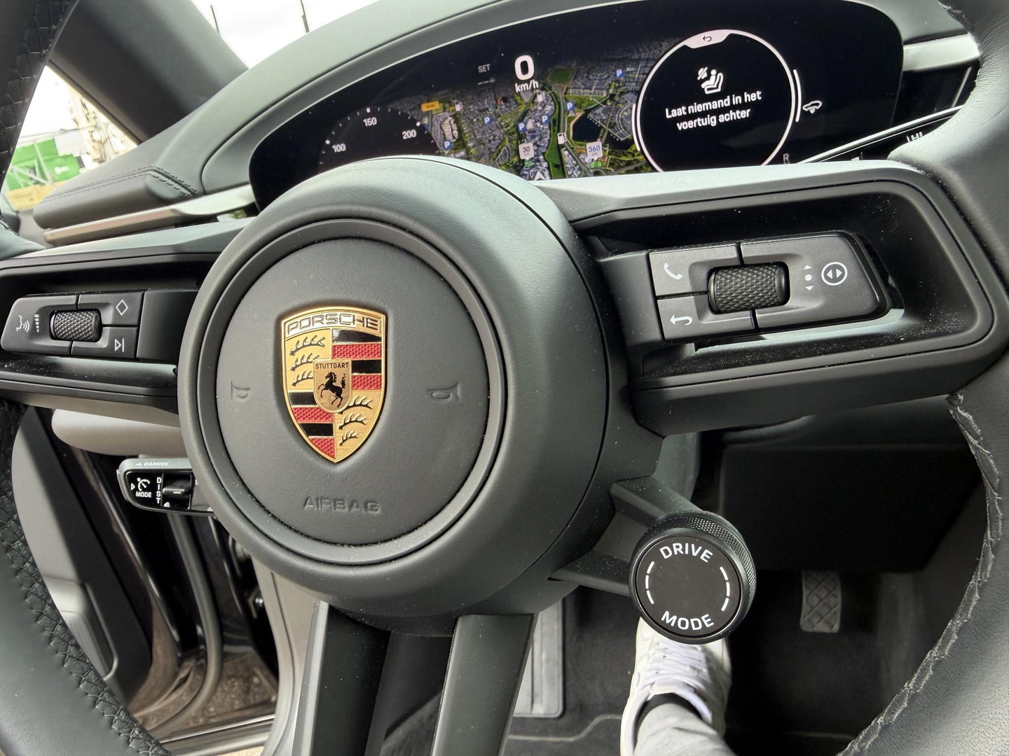 Porsche Macan 100 kWh Spyder 22 inc l luchtvering l Pano l Matrix Led