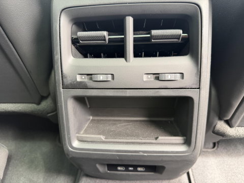 Porsche Macan 100 kWh Spyder 22 inc l luchtvering l Pano l Matrix Led