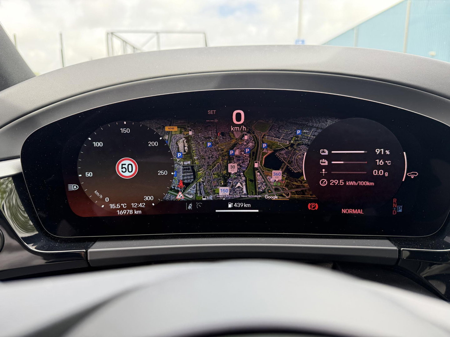 Porsche Macan 100 kWh Spyder 22 inc l luchtvering l Pano l Matrix Led