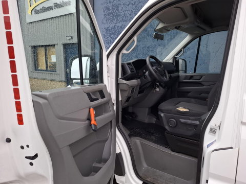 Volkswagen Crafter 35 2.0 TDI L3H3 EL Highline AIRCO / CRUISE CONTROLE / TREKHAAK / NAVI / CARPLAY