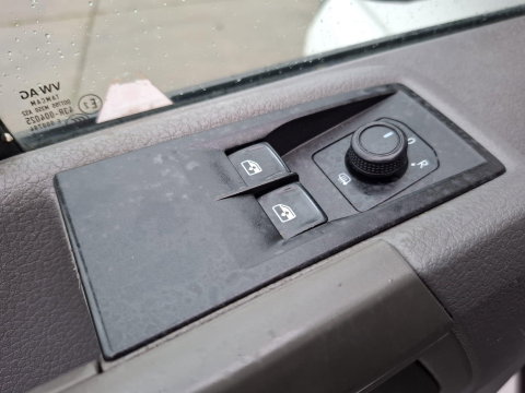 Volkswagen Crafter 35 2.0 TDI L3H3 EL Highline AIRCO / CRUISE CONTROLE / TREKHAAK / NAVI / CARPLAY
