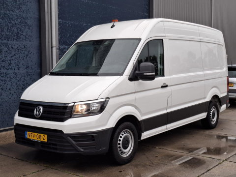 Volkswagen Crafter 35 2.0 TDI L3H3 EL Highline AIRCO / CRUISE CONTROLE / TREKHAAK / NAVI / CARPLAY