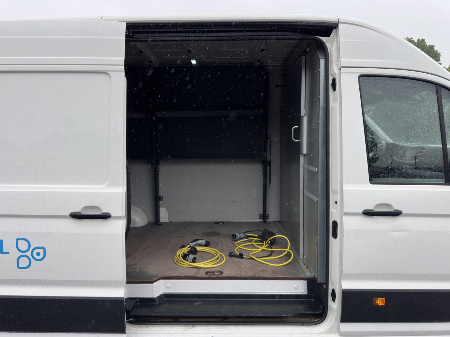 MAN eTGE Basis 36 kWh L3 H3 (2-FASE) {Soh-86%} Aut. *HEATPUMP | NAVI-FULLMAP | AIRCO | CRUISE | CAMERA | HEATED-ERGO-SEATS | PDC | DAB | WIFI | FULL-LED | CCS-FASTLOADER | 18"ALU*