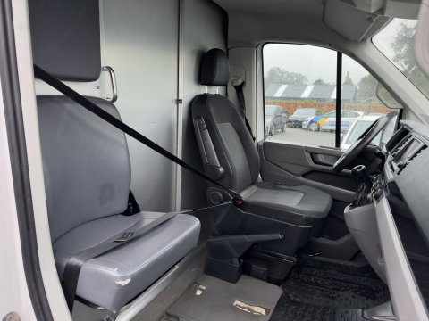 MAN eTGE Basis 36 kWh L3 H3 (2-FASE) {Soh-86%} Aut. *HEATPUMP | NAVI-FULLMAP | AIRCO | CRUISE | CAMERA | HEATED-ERGO-SEATS | PDC | DAB | WIFI | FULL-LED | CCS-FASTLOADER | 18"ALU*