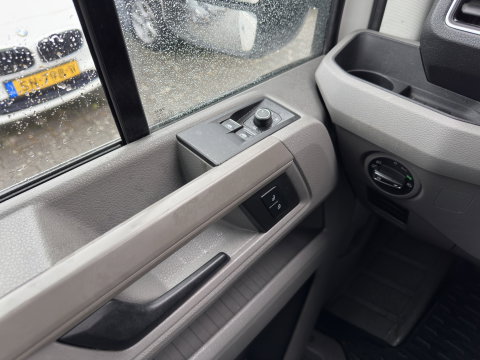 MAN eTGE Basis 36 kWh L3 H3 (2-FASE) {Soh-86%} Aut. *HEATPUMP | NAVI-FULLMAP | AIRCO | CRUISE | CAMERA | HEATED-ERGO-SEATS | PDC | DAB | WIFI | FULL-LED | CCS-FASTLOADER | 18"ALU*