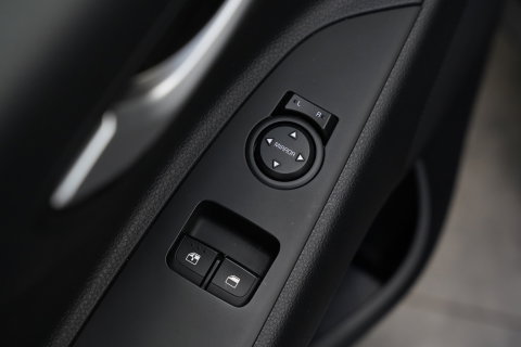 Kia Stonic 1.0 T-GDi MHEV ComfortLine Carplay Trekhaak NAP!