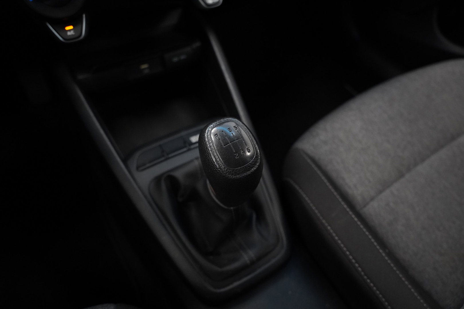 Kia Stonic 1.0 T-GDi MHEV ComfortLine Carplay Trekhaak NAP!