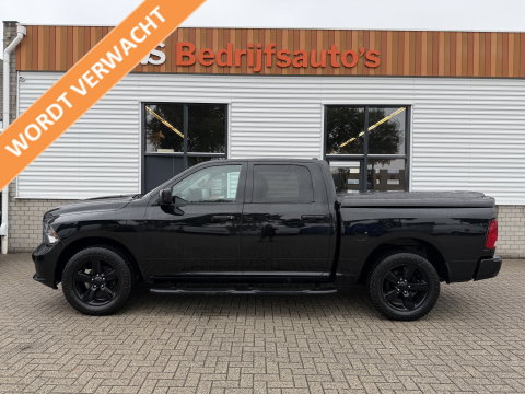 Dodge Ram Pick-Up 1500 CLASSIC 4x4 / Prins LPG / luchtvering achter / trekhaak 3500 kg / 5 persoons / lease vanaf € 619 / cruise en climate control / navigatie / vaste prijs rijklaar € 37.750 ex btw