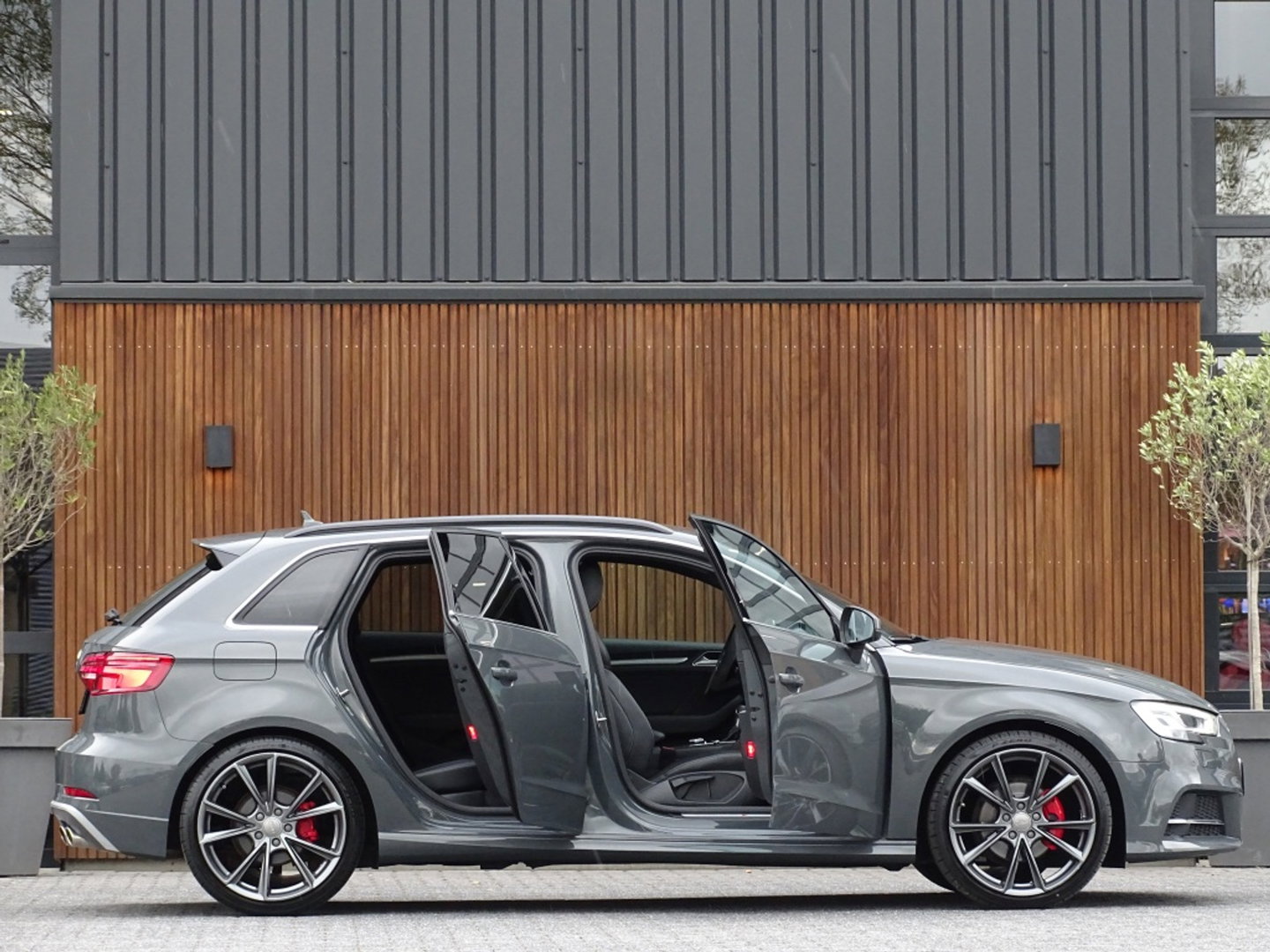 Audi A3 Sportback 1.4 TFSI 150PK automaat / S3 Edit. / S-line / LED