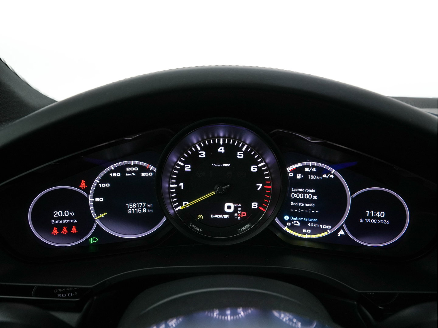Porsche Cayenne 3.0 E-Hybrid (Plug-in) {SoH-100%} (INCL.BTW) *PANO | LEATHER | FULL-LED | SPORT-CHRONO | MEMORY-PACK | BOSE-SOUND | TOP-VIEW | HEATED-COMFORTSEATS | NAVI-FULLAMP | PRIVACY-GLASS | SHIFT-PADDLES | 22''ALU | TOWBAR*