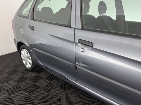 Citroën Xsara Picasso 1.6i Différence *AIRCO | COMFORT-SEATS | RADIO-CD/MP3 | TOWBAR*