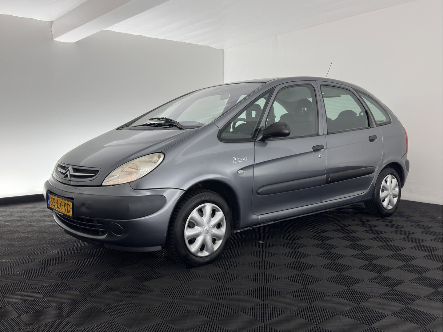 Citroën Xsara Picasso 1.6i Différence *AIRCO | COMFORT-SEATS | RADIO-CD/MP3 | TOWBAR*