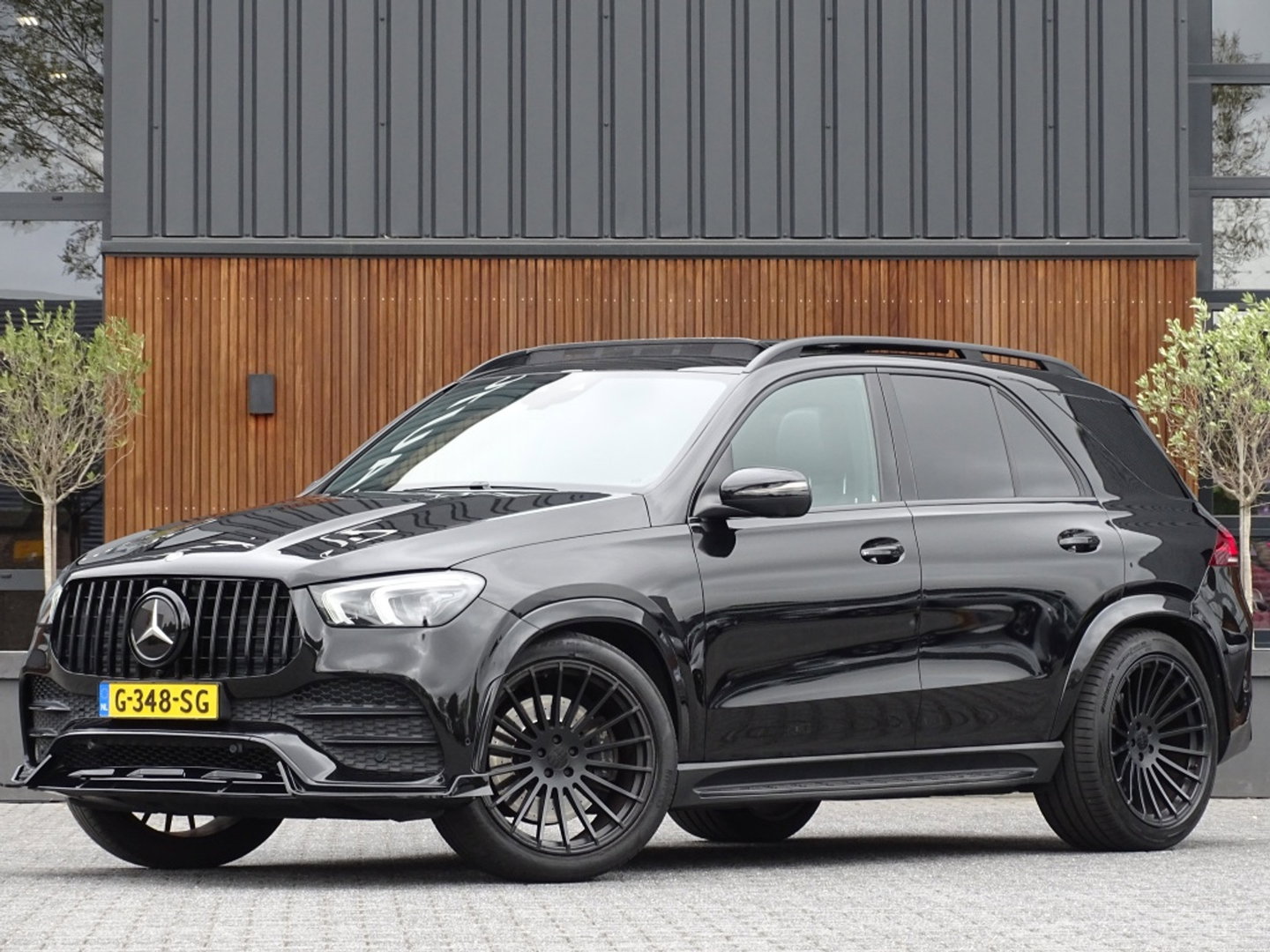 Mercedes-Benz GLE 450 AMG 389PK 4-Matic / Burmester / 360°