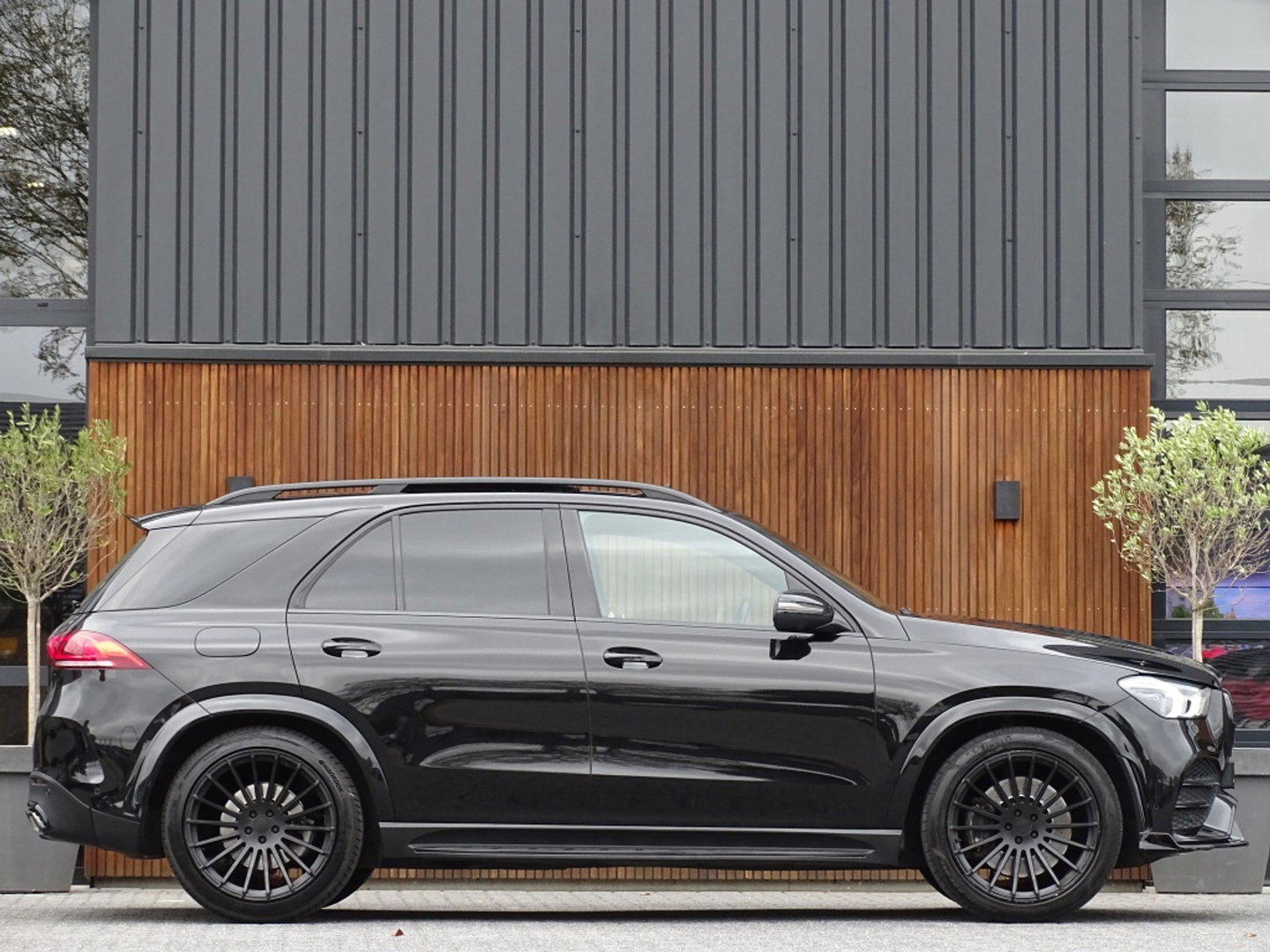 Mercedes-Benz GLE 450 AMG 389PK 4-Matic / Burmester / 360°