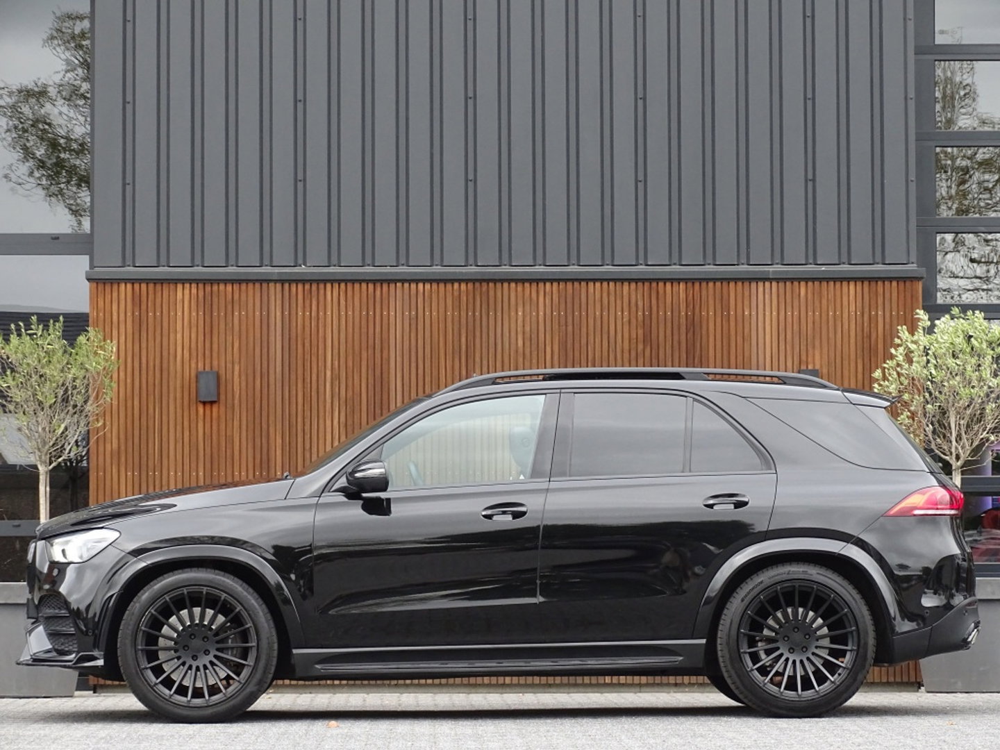 Mercedes-Benz GLE 450 AMG 389PK 4-Matic / Burmester / 360°