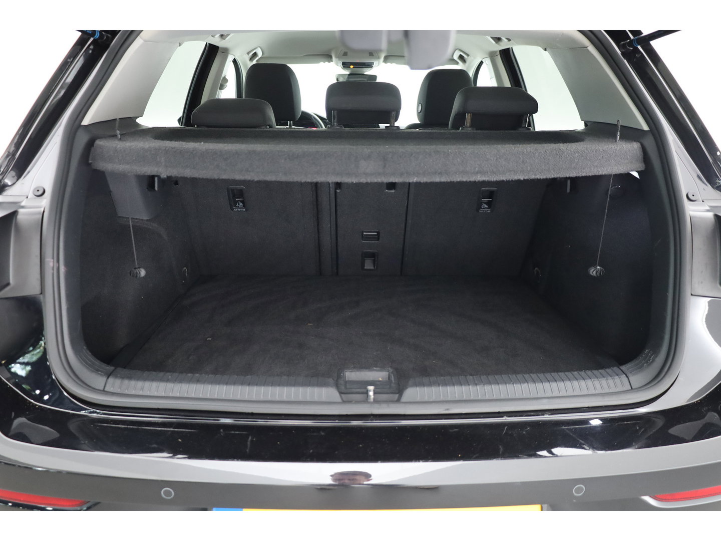 Volkswagen Golf 1.0 TSI Life | Stoel- Stuurverw. | Apple CarPlay | Navi | LED | PDC | Digi. Cockpit | All Seasons