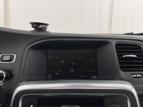 Volvo V60 2.4 D5 Twin Engine Summum ⚠️Aircopump Defect⚠️ Aut. *PANO | LEATHER | XENON | MEMORY-PACK | HEATED-COMFORTSEATS | CAMERA | NAVI-FULLMAP | ECC | PDC | CRUISE | 18''ALU*