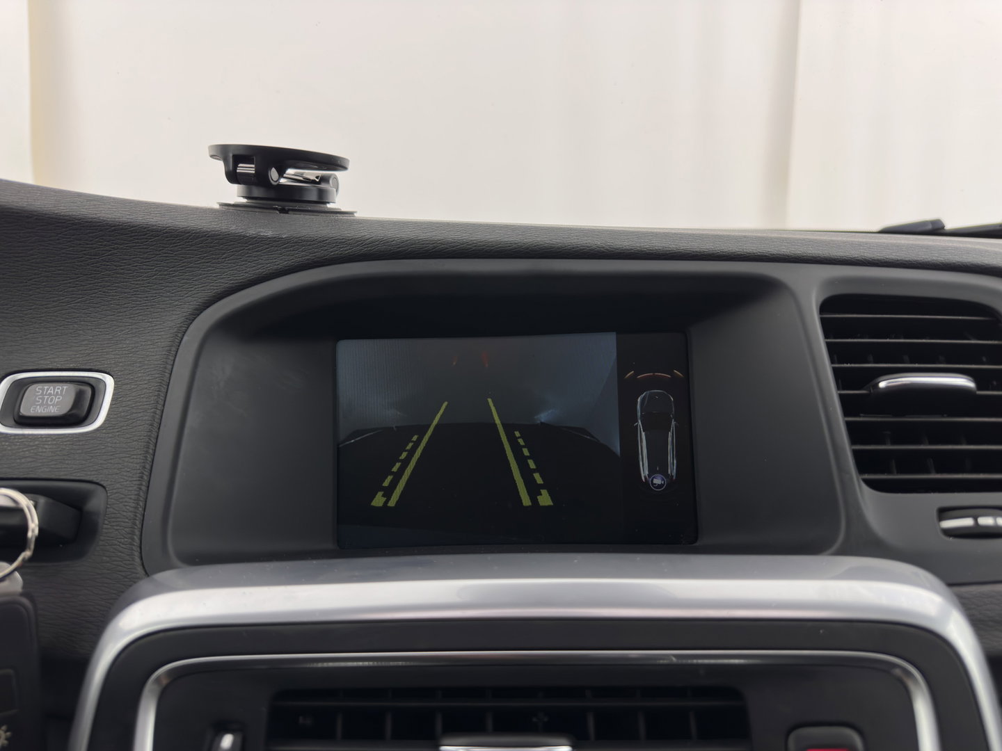 Volvo V60 2.4 D5 Twin Engine Summum ⚠️Aircopump Defect⚠️ Aut. *PANO | LEATHER | XENON | MEMORY-PACK | HEATED-COMFORTSEATS | CAMERA | NAVI-FULLMAP | ECC | PDC | CRUISE | 18''ALU*