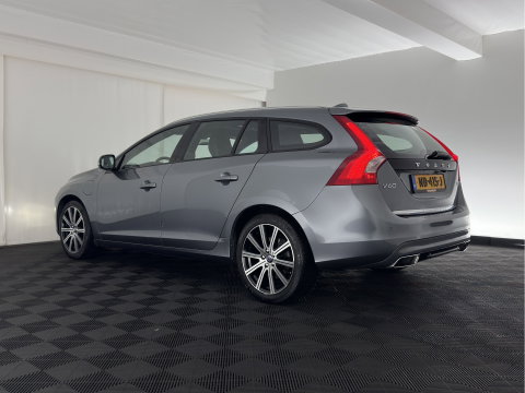 Volvo V60 2.4 D5 Twin Engine Summum ⚠️Aircopump Defect⚠️ Aut. *PANO | LEATHER | XENON | MEMORY-PACK | HEATED-COMFORTSEATS | CAMERA | NAVI-FULLMAP | ECC | PDC | CRUISE | 18''ALU*