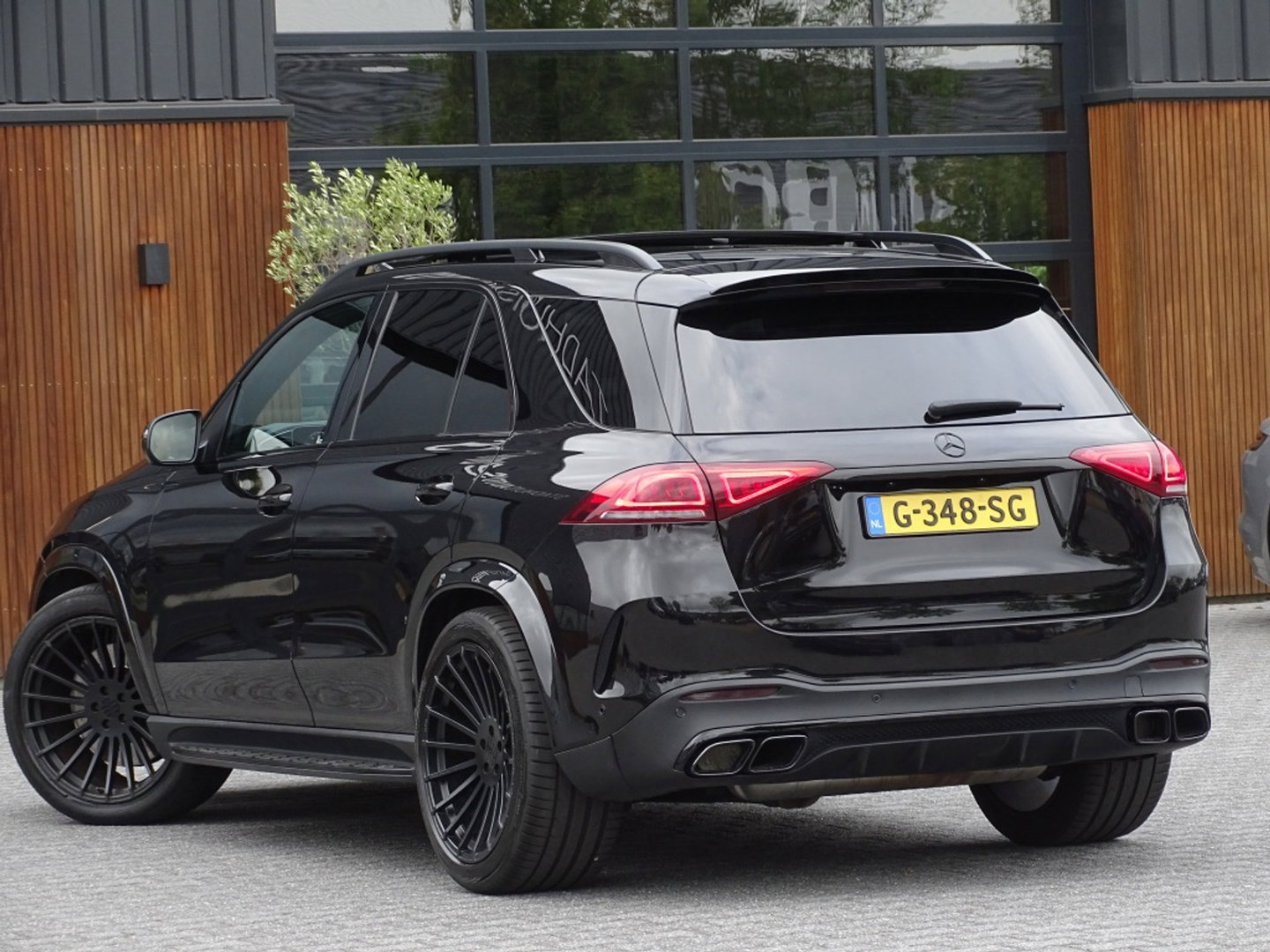 Mercedes-Benz GLE 450 AMG 389PK 4-Matic / Burmester / 360°