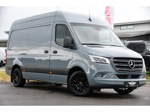 Mercedes-Benz Sprinter 319 1.9 CDI L2H2 RWD PB Edition 360 Camera, Cruise, Carplay, 2 x Schuifdeur, LED, 190pk, 2 x Geveerde stoel, 10,5'' Mbux, Stoelverwarming, Automaat, Uniek!