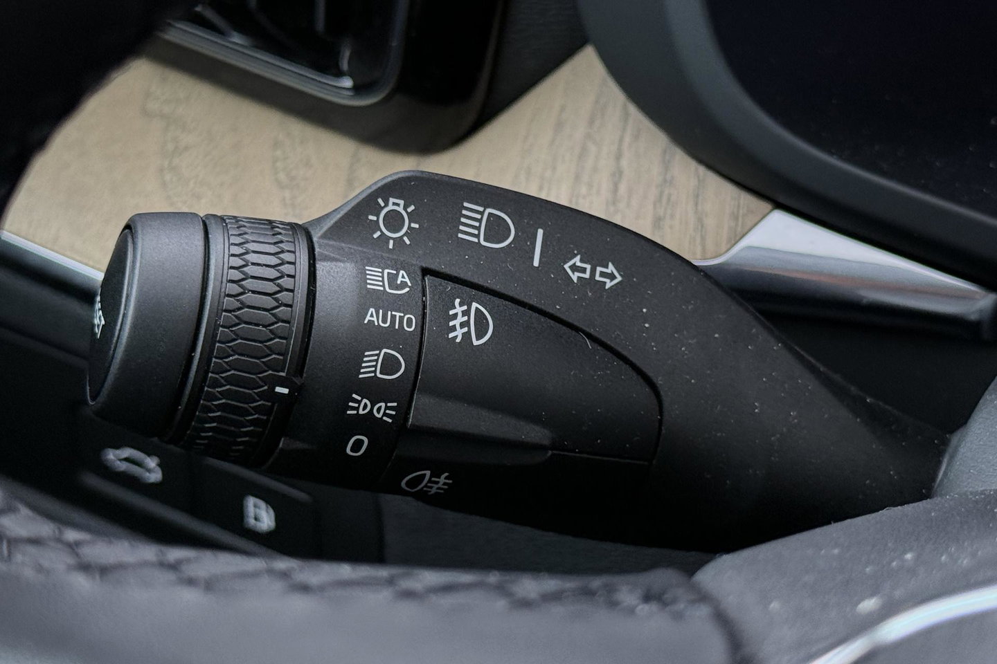 Volvo XC60 T8 Plug-in hybrid Plus Dark | Harman/Kardon | ACC | 360° Camera  | Keyless | Stoel+Stuurverwarming | 19 inch