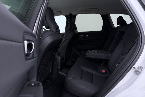 Volvo XC60 T8 Plug-in hybrid Plus Dark | Harman/Kardon | ACC | 360° Camera  | Keyless | Stoel+Stuurverwarming | 19 inch