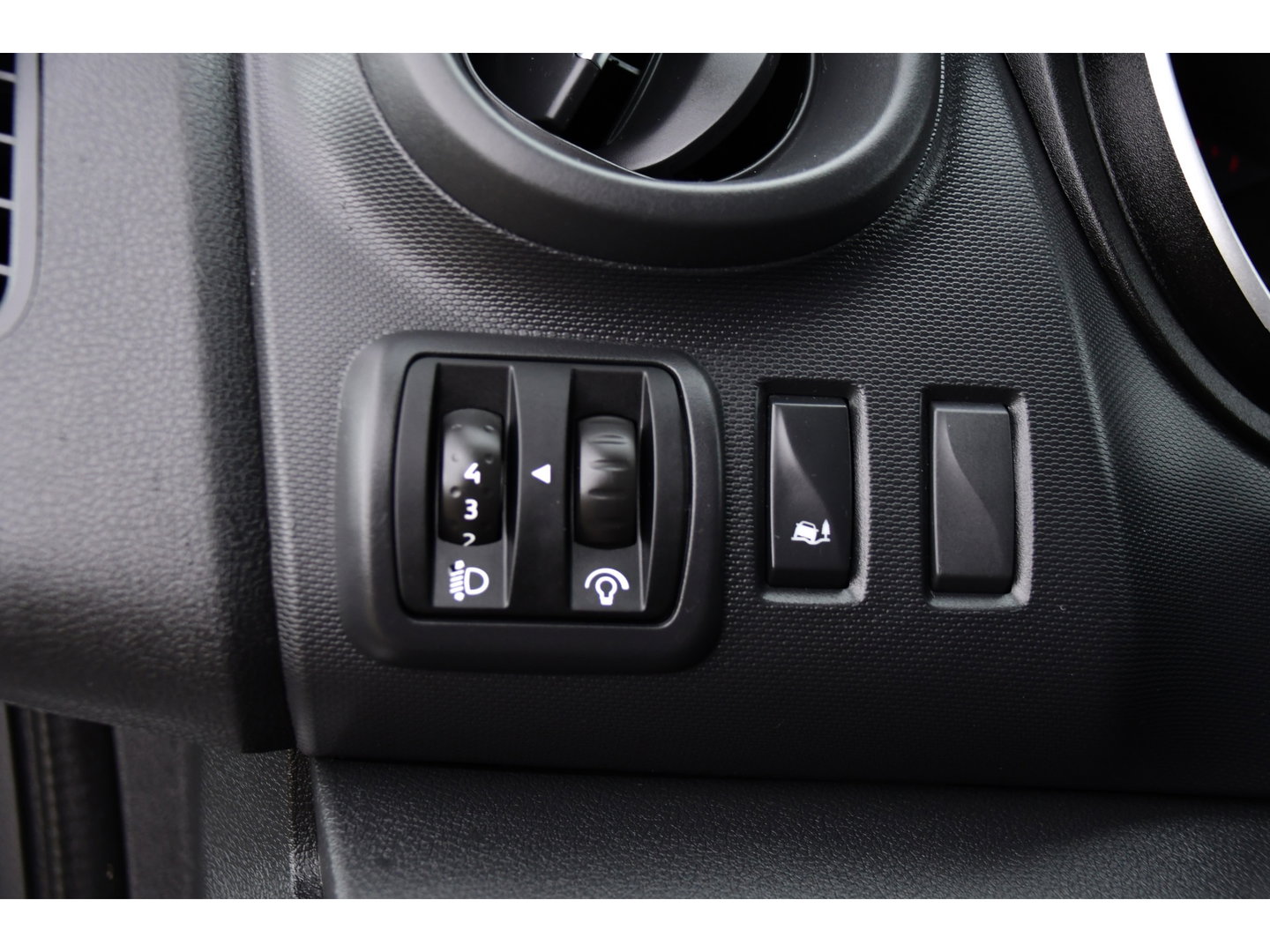 Renault Trafic 2.0 dCi 145 T29 L2H1 DC Edition Camera, Cruise, Automaat, 145pk, LED, Clima, Sensoren, Trekhaak, Multimedia, Uniek!