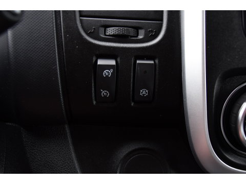 Renault Trafic 2.0 dCi 145 T29 L2H1 DC Edition Camera, Cruise, Automaat, 145pk, LED, Clima, Sensoren, Trekhaak, Multimedia, Uniek!