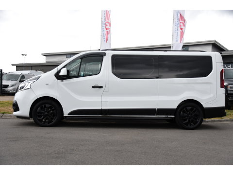 Renault Trafic 2.0 dCi 145 T29 L2H1 DC Edition Camera, Cruise, Automaat, 145pk, LED, Clima, Sensoren, Trekhaak, Multimedia, Uniek!