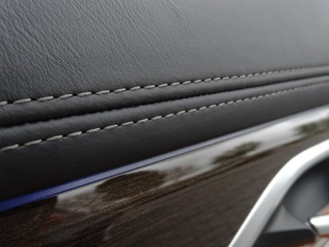 BMW 7 Serie 740i 327PK / High ex. / 4-wiel besturing / Head-up / 360° /