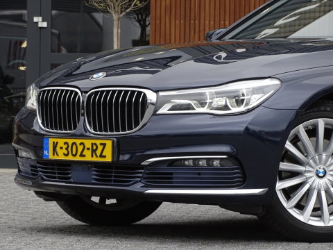 BMW 7 Serie 740i 327PK / High ex. / 4-wiel besturing / Head-up / 360° /