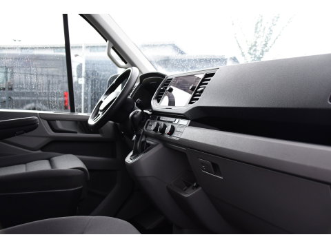 Volkswagen Crafter 35 2.0 TDI L3H3 Black Edition Camera, Carplay, LED, 177pk, Automaat, Standkachel, Geveerde stoel, Uniek!