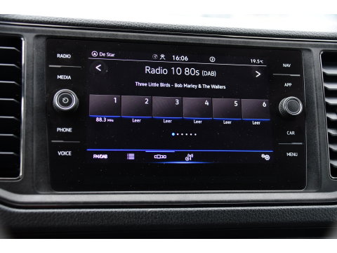 Volkswagen Crafter 35 2.0 TDI L3H3 Black Edition Camera, Carplay, LED, 177pk, Automaat, Standkachel, Geveerde stoel, Uniek!