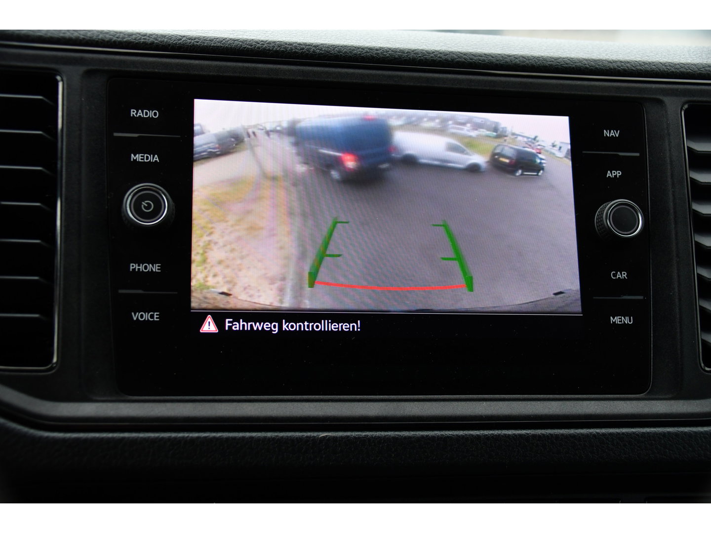 Volkswagen Crafter 35 2.0 TDI L3H3 Black Edition Camera, Carplay, LED, 177pk, Automaat, Standkachel, Geveerde stoel, Uniek!