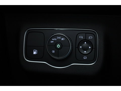 Omoda 9 1.5T-GDi SHS-P Premium 5p 538pk! | Pano | HUD | 360cam | Stoelventi. | Massage | Sony Audio | 1.500kg Trekgewicht | CarPlay