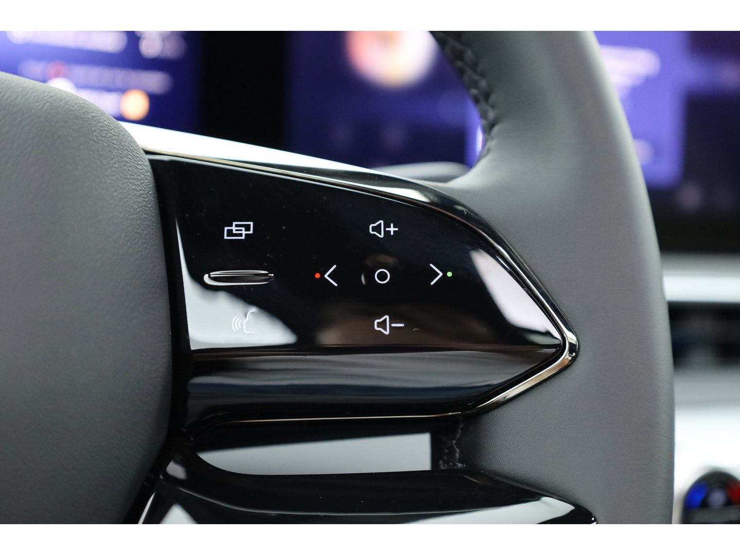 Omoda 9 1.5T-GDi SHS-P Premium 5p 538pk! | Pano | HUD | 360cam | Stoelventi. | Massage | Sony Audio | 1.500kg Trekgewicht | CarPlay