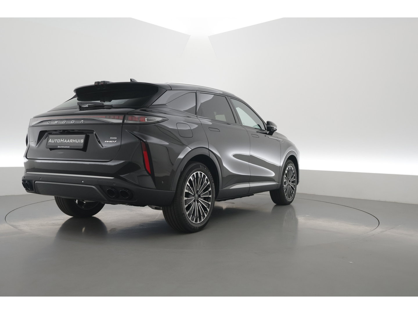 Omoda 9 1.5T-GDi SHS-P Premium 5p 538pk! | Pano | HUD | 360cam | Stoelventi. | Massage | Sony Audio | 1.500kg Trekgewicht | CarPlay