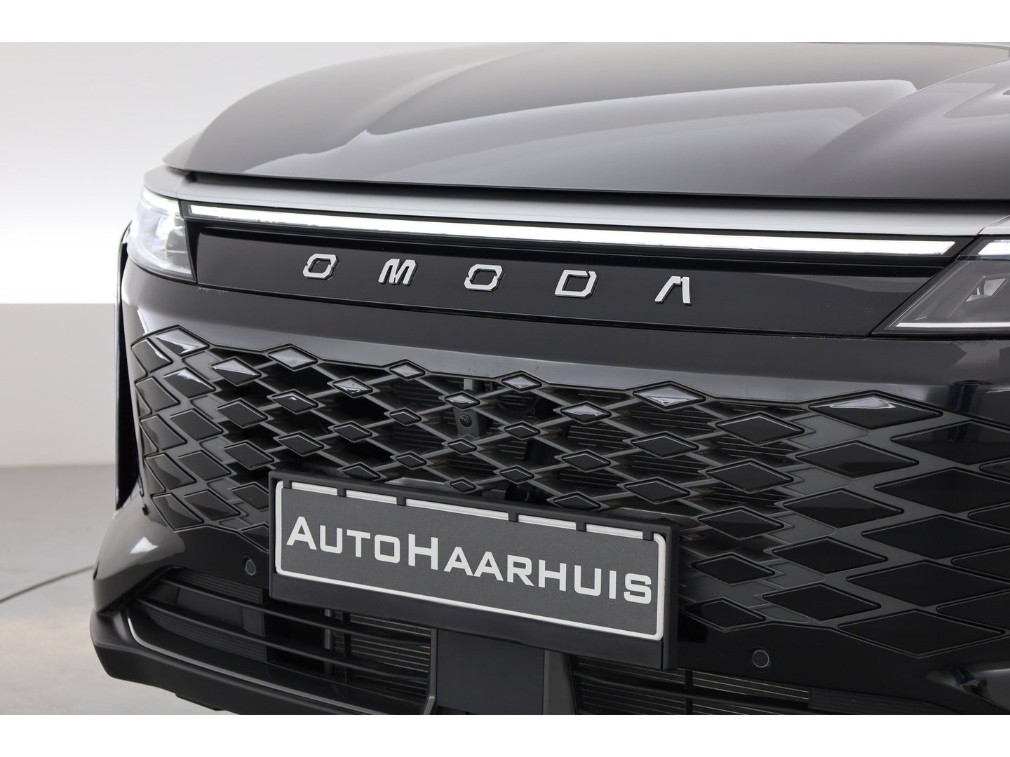 Omoda 9 1.5T-GDi SHS-P Premium 5p 538pk! | Pano | HUD | 360cam | Stoelventi. | Massage | Sony Audio | 1.500kg Trekgewicht | CarPlay